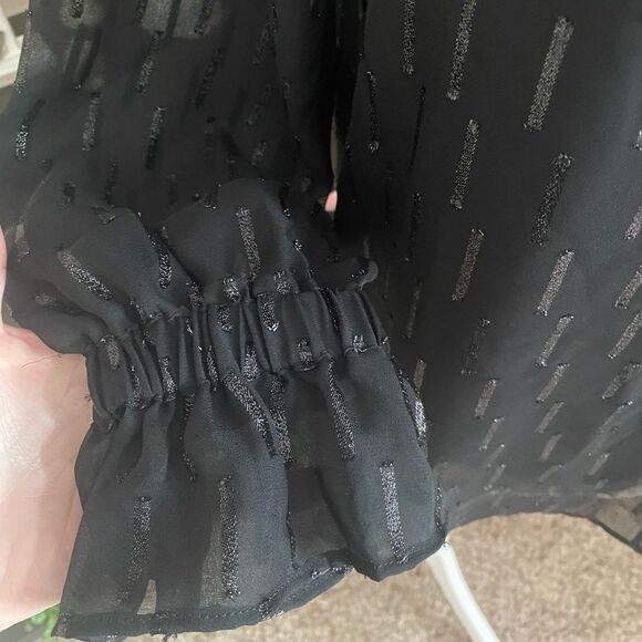 ❤️EUC Banana Republic Black Blouse (size small)❤️ - Picture 7 of 7